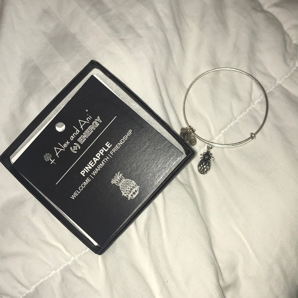 Alex and Ani Jewelry - Alex and Ani silver pineapple